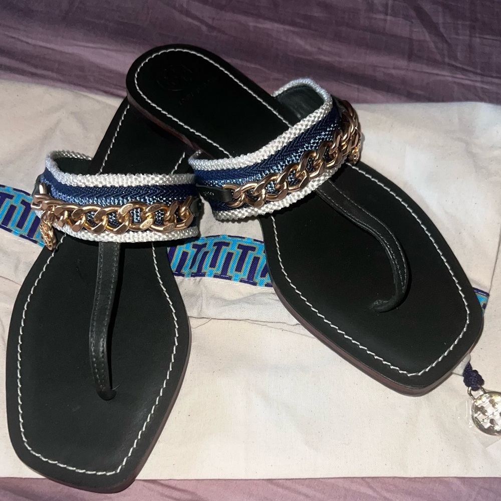 Tory Burch Mini Benton Chain Band Thong Sandal sz7.5